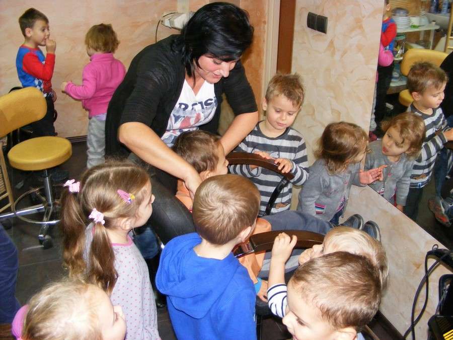 6. wizyta w  zakładzie fryzjerskim26.11.2014 DSCF6571